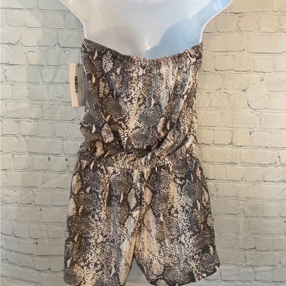 Nwt Nanamac romper - Picture 5 of 6